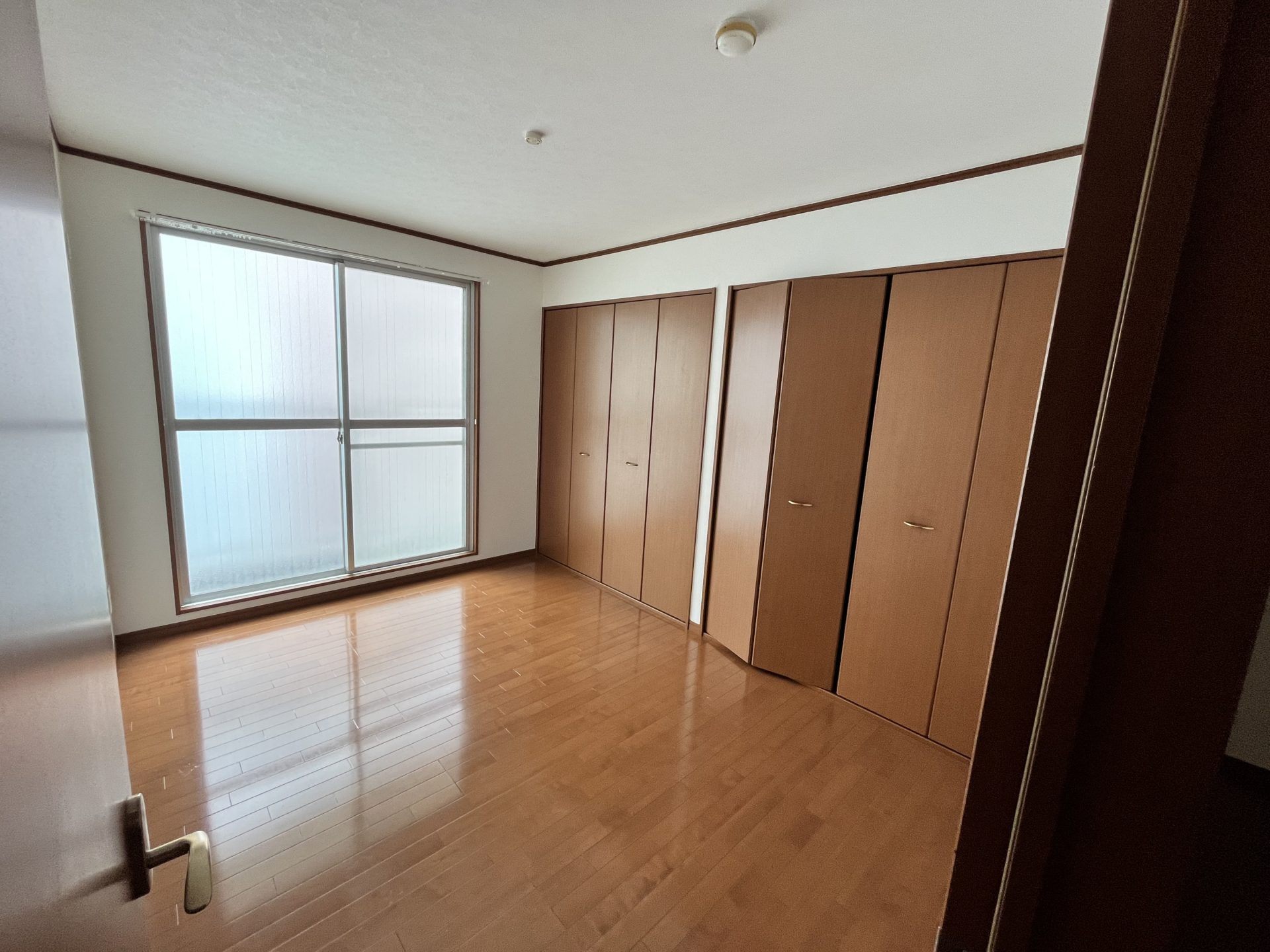 大阪市西区　賃貸マンションの原状回復リフォーム工事　施工後　洋室B