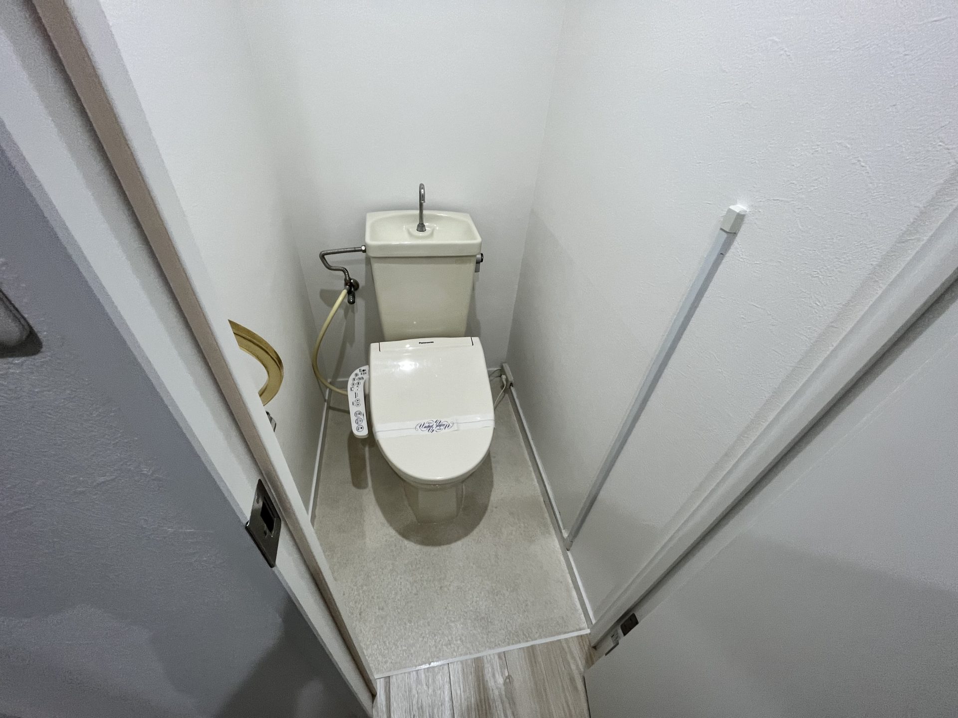 大阪市淀川区　マンションのリフォーム工事　施工後　トイレ