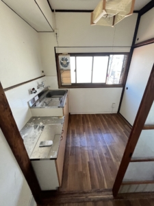 大阪市東成区　連棟文化住宅のリフォーム工事　施工前　２階ダイニングキッチンリフォーム
