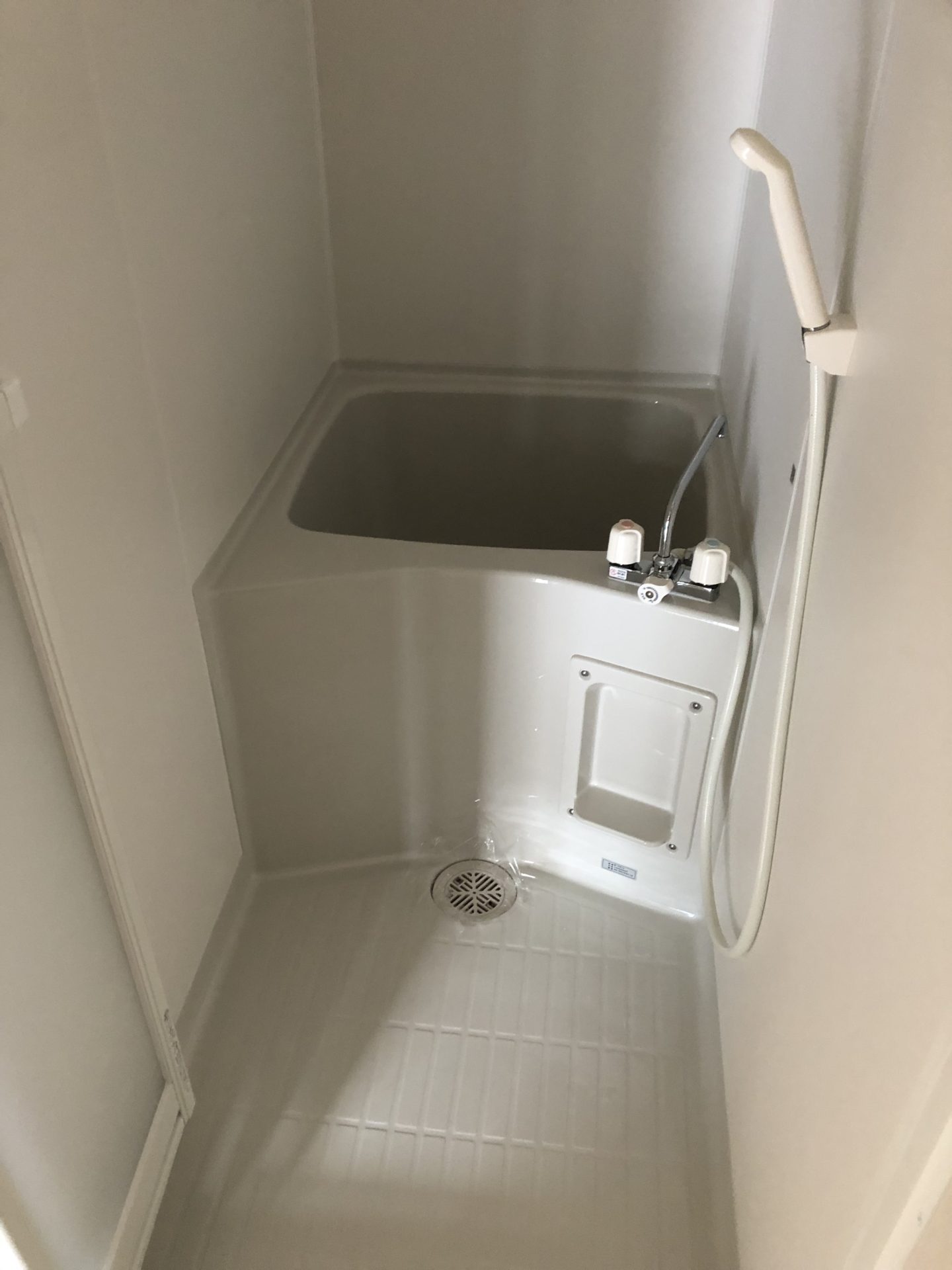 大東市戸建　原状回復リフォーム工事　浴室