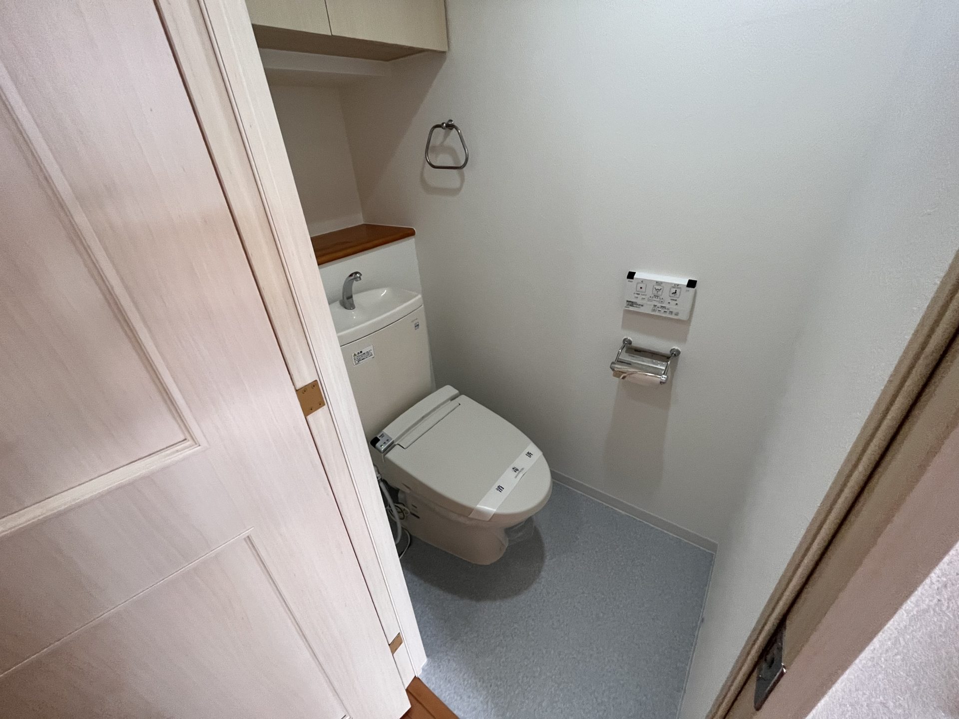 大阪市北区　分譲マンションのリフォーム工事　施工後　トイレ