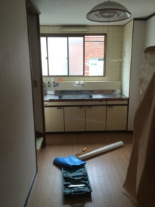 大阪市大正区　戸建住宅　和室を洋室にリフォーム工事　施工前　リビング