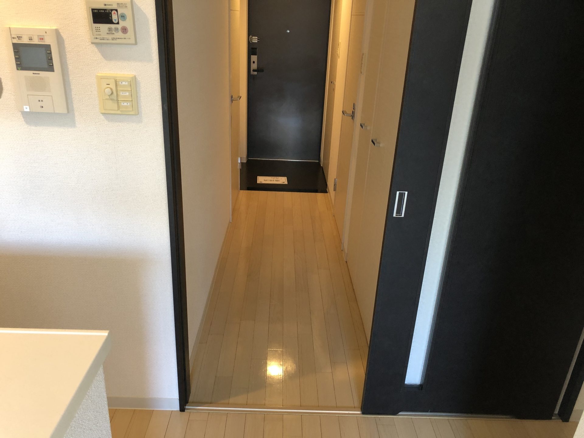 大阪市１Kタイプ賃貸マンション　原状回復リフォーム工事　施工後　廊下